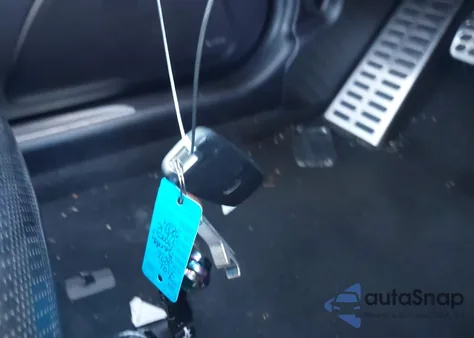 2016 Hyundai Genesis 3.8 Ultimate из США, поврежденный, VIN KMHHU6KJ8GU132034